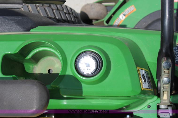 image for item I1655 John Deere 2930A ZTR lawn mower