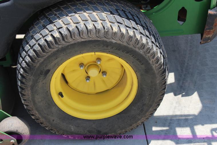 image for item I1655 John Deere 2930A ZTR lawn mower