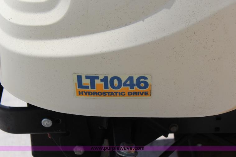 image for item I1656 2005 Cub Cadet LT1046 lawn mower