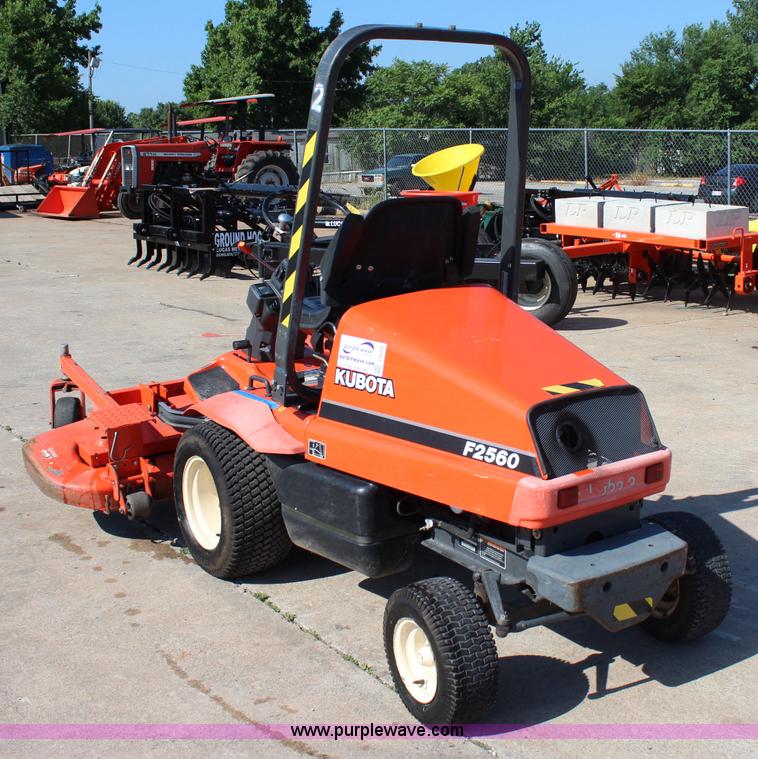 image for item I1659 2000 Kubota F2560 lawn mower