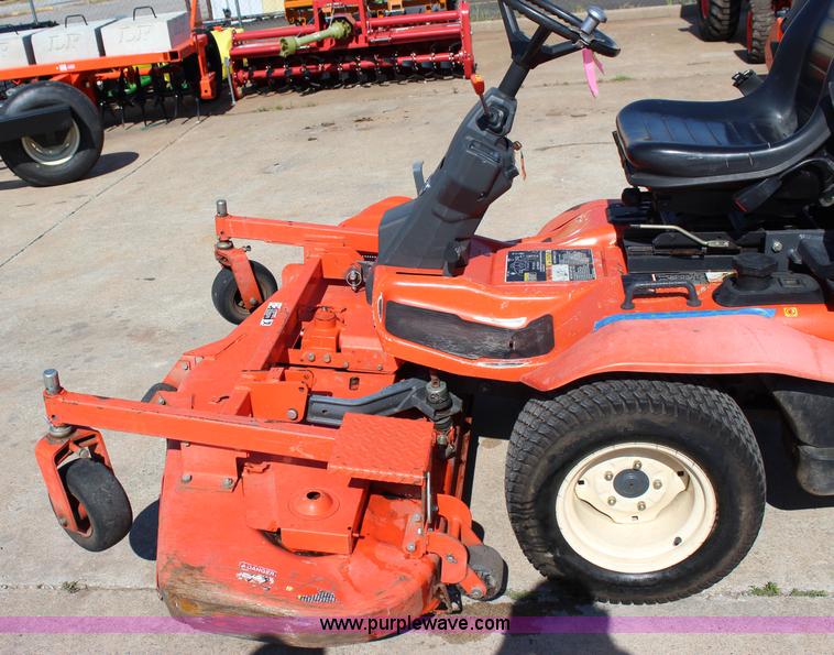 image for item I1659 2000 Kubota F2560 lawn mower