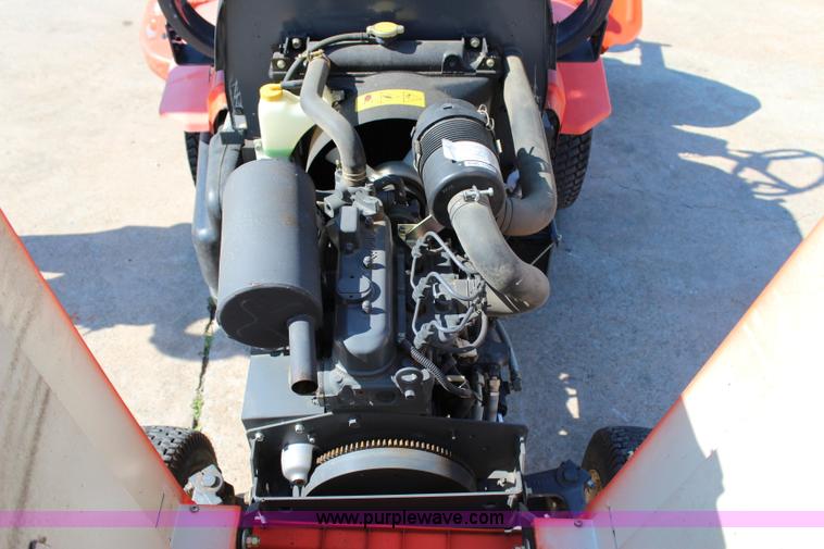 image for item I1659 2000 Kubota F2560 lawn mower