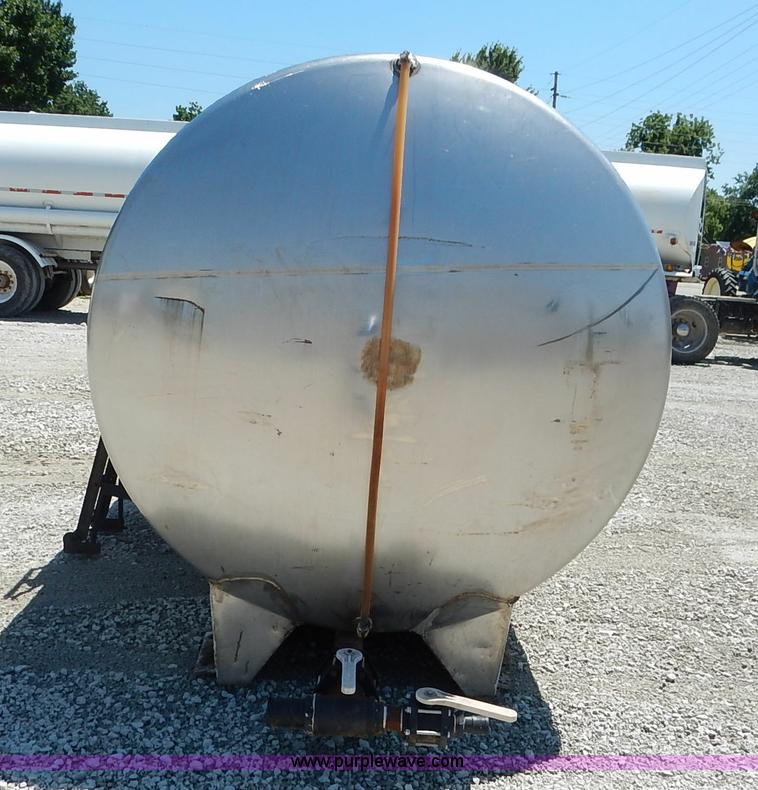 image for item J3875 Stainless steel 3,200 gallon liquid fertilizer tank
