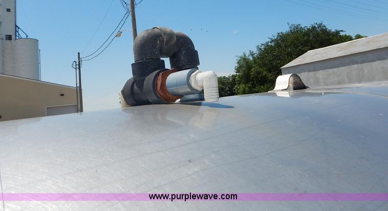 image for item J3875 Stainless steel 3,200 gallon liquid fertilizer tank