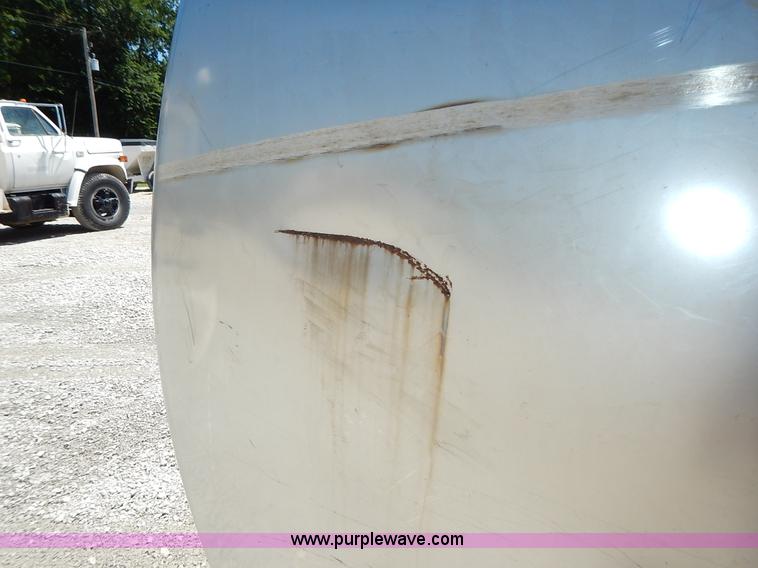 image for item J3875 Stainless steel 3,200 gallon liquid fertilizer tank