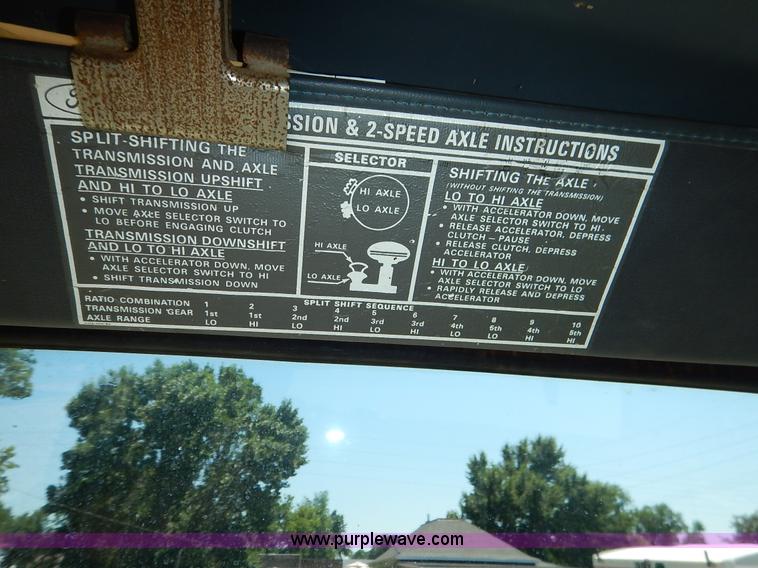 image for item J3878 1984 Ford C7000 Fuel truck