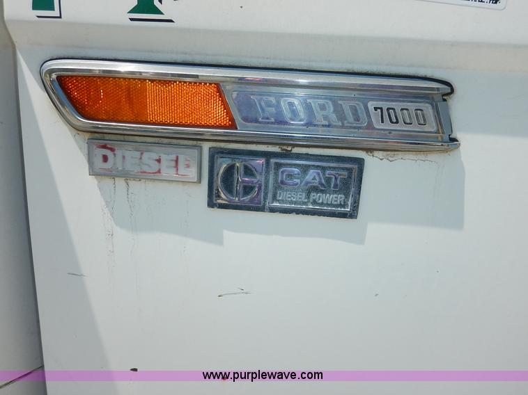 image for item J3878 1984 Ford C7000 Fuel truck