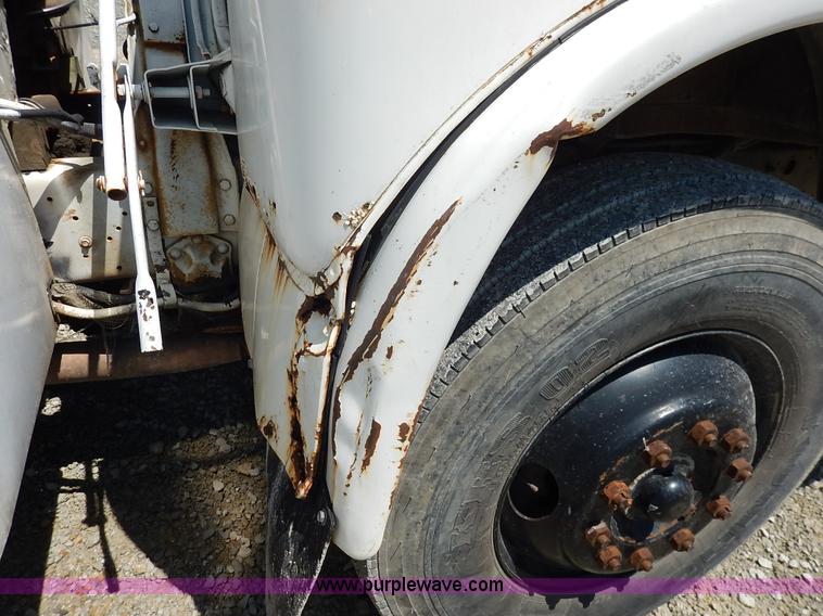 image for item J3878 1984 Ford C7000 Fuel truck