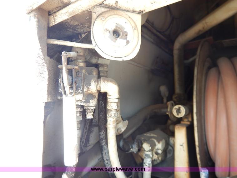 image for item J3878 1984 Ford C7000 Fuel truck