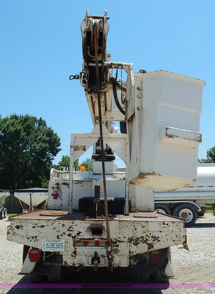 image for item J3879 1983 Chevrolet Kodiak derrick digger truck