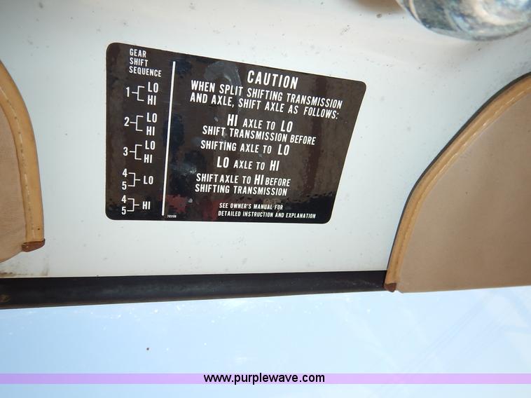 image for item J3879 1983 Chevrolet Kodiak derrick digger truck