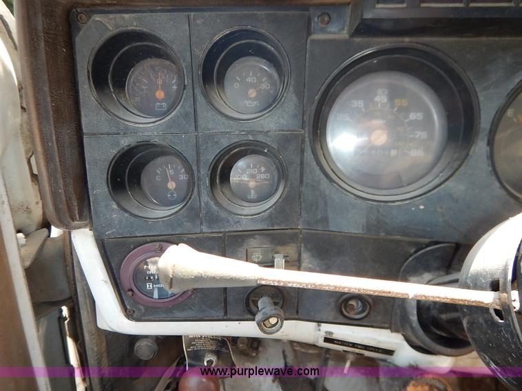 image for item J3879 1983 Chevrolet Kodiak derrick digger truck