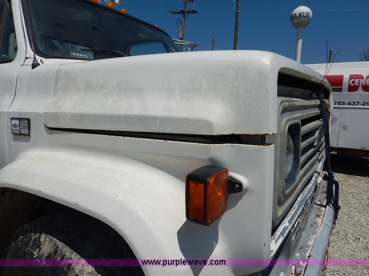 image for item J3879 1983 Chevrolet Kodiak derrick digger truck