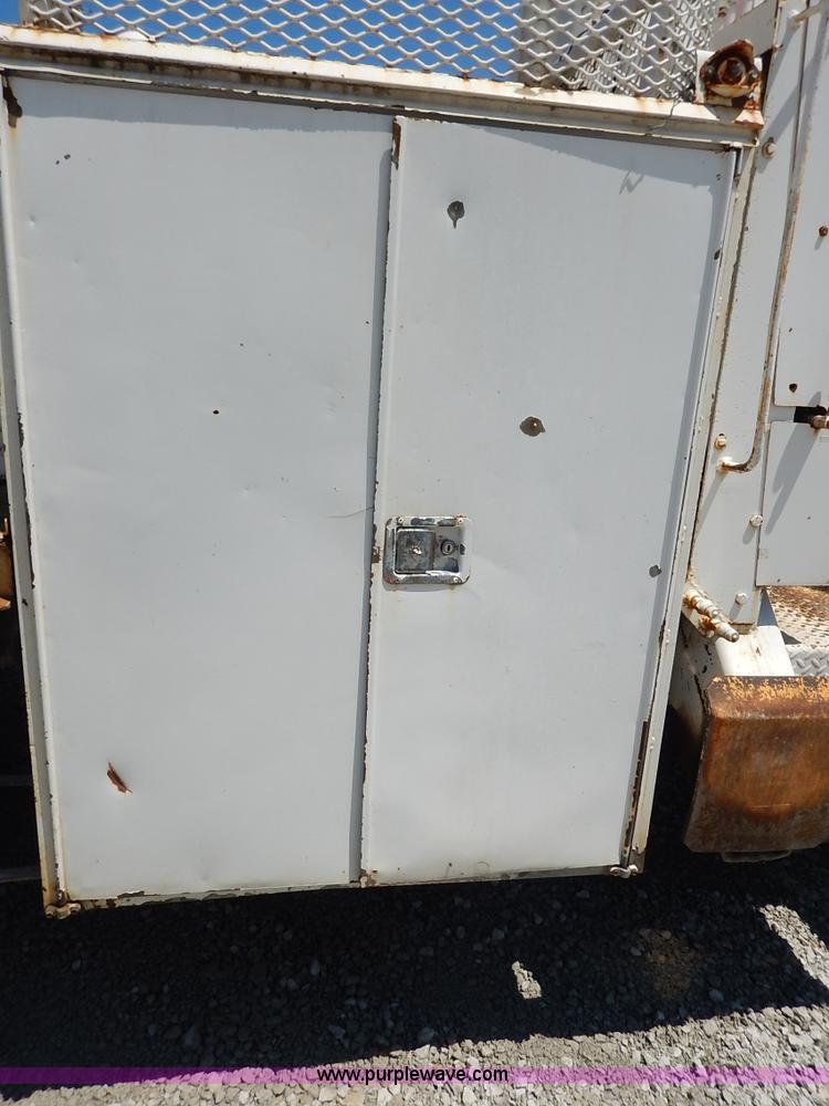 image for item J3879 1983 Chevrolet Kodiak derrick digger truck