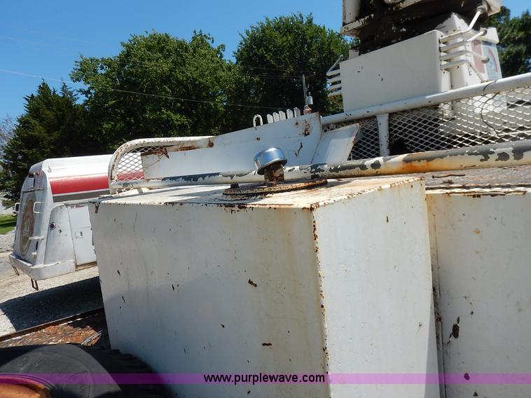 image for item J3879 1983 Chevrolet Kodiak derrick digger truck