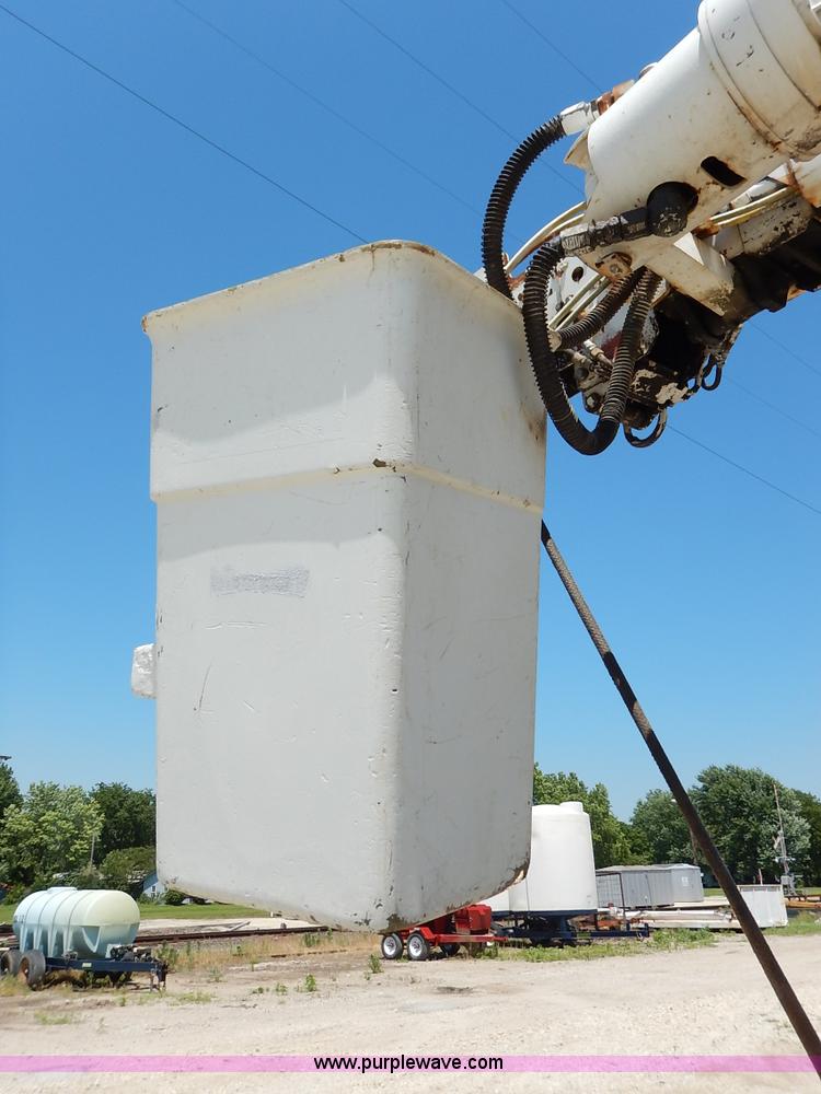 image for item J3879 1983 Chevrolet Kodiak derrick digger truck