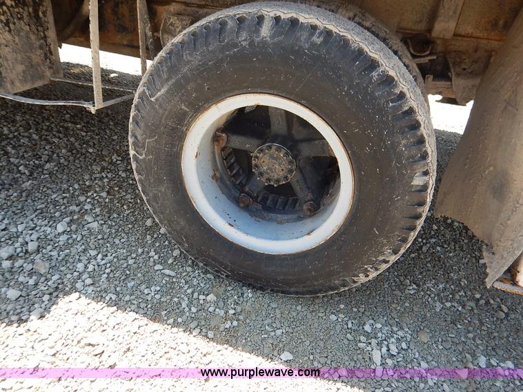 image for item J3879 1983 Chevrolet Kodiak derrick digger truck