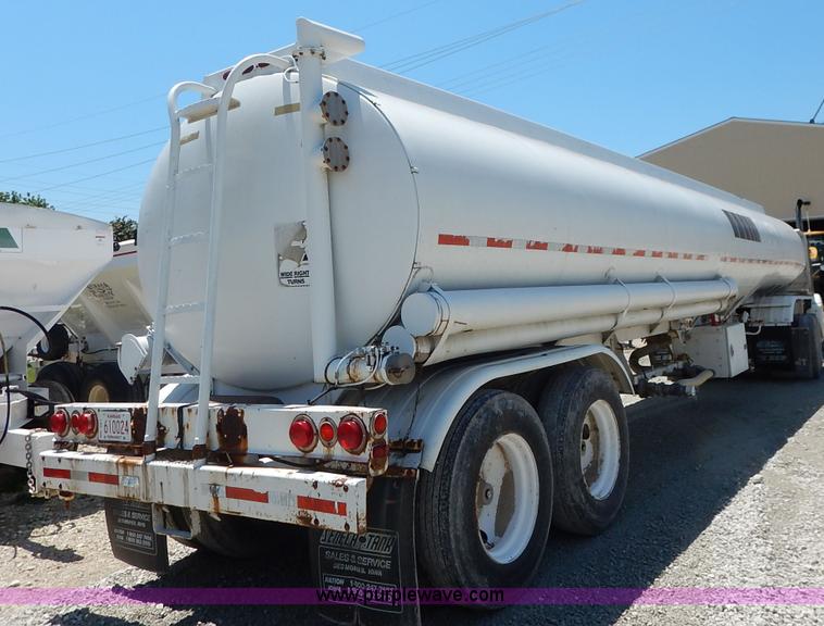 image for item J3880 1974 Seneca Custom tanker trailer