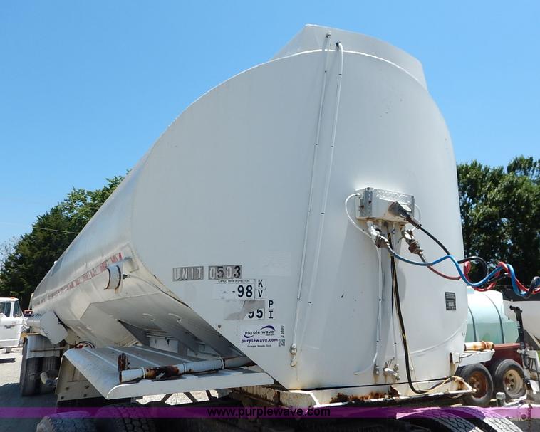 image for item J3880 1974 Seneca Custom tanker trailer