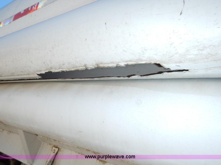 image for item J3880 1974 Seneca Custom tanker trailer