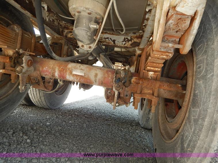 image for item J3880 1974 Seneca Custom tanker trailer