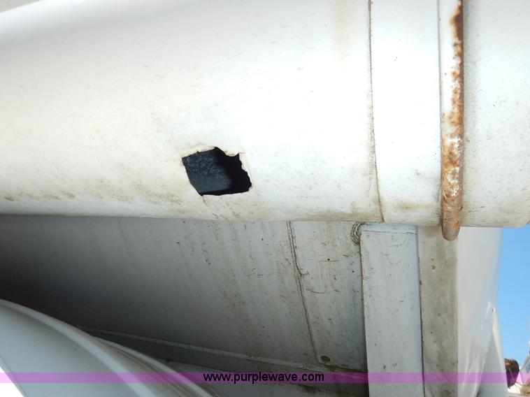 image for item J3880 1974 Seneca Custom tanker trailer