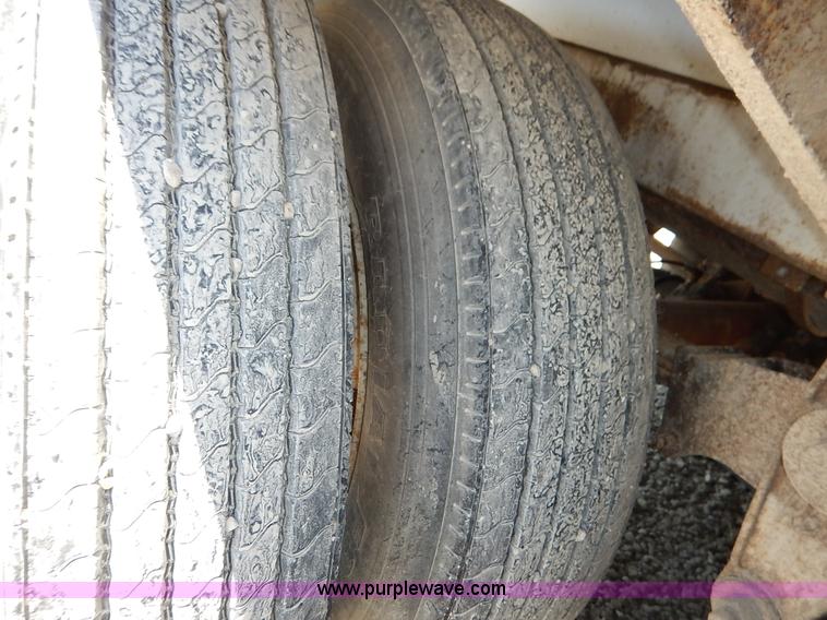 image for item J3880 1974 Seneca Custom tanker trailer