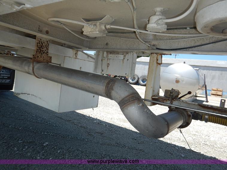 image for item J3880 1974 Seneca Custom tanker trailer