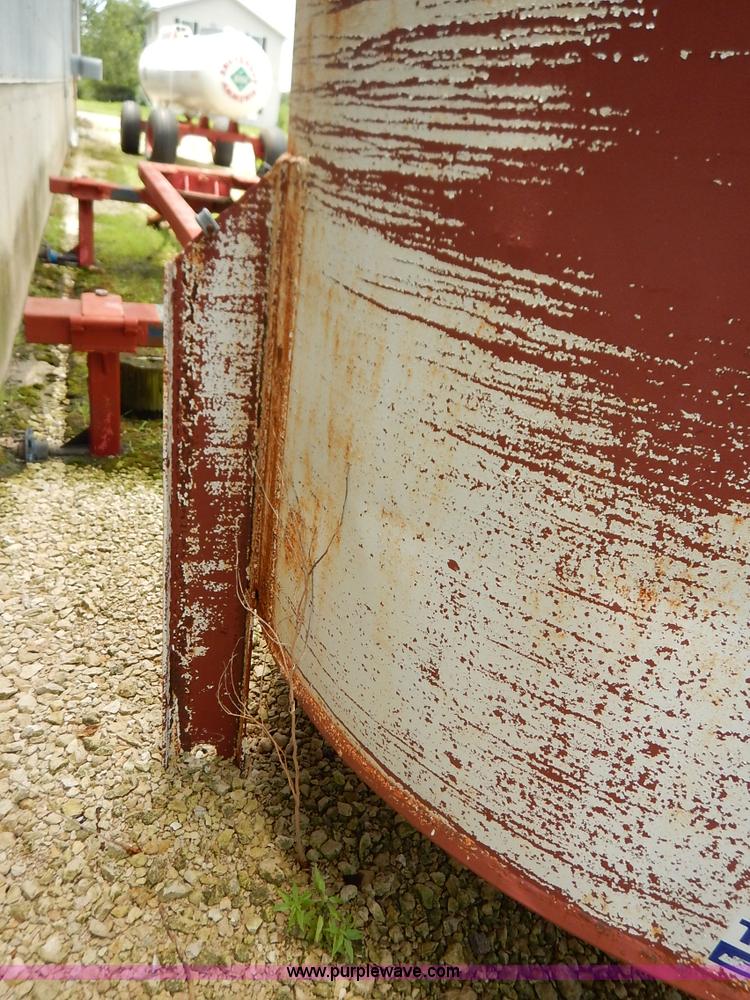 image for item J3890 Approximately 1,100 gallon liquid herbicide tank with stand