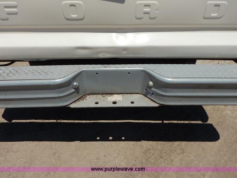 image for item J3912 1982 Ford F150 pickup truck