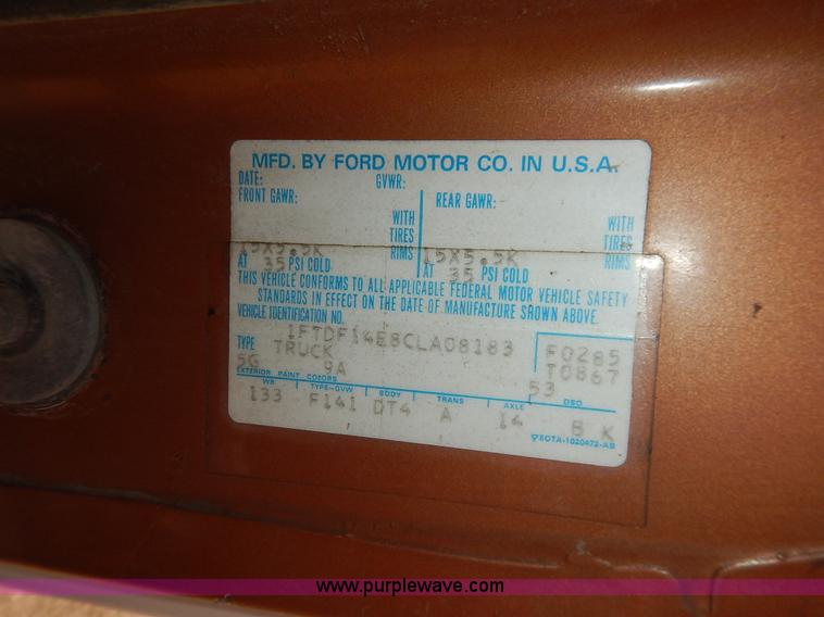 image for item J3912 1982 Ford F150 pickup truck