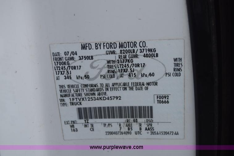 image for item J6586 2004 Ford F150 SuperCab pickup truck