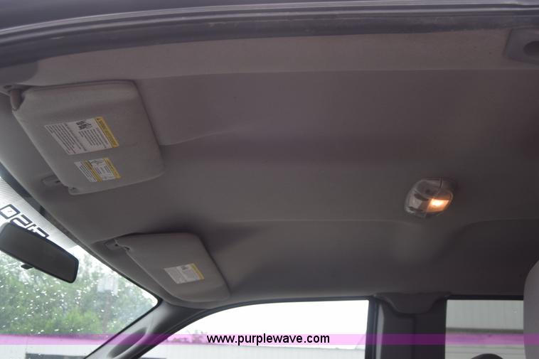 image for item J6586 2004 Ford F150 SuperCab pickup truck