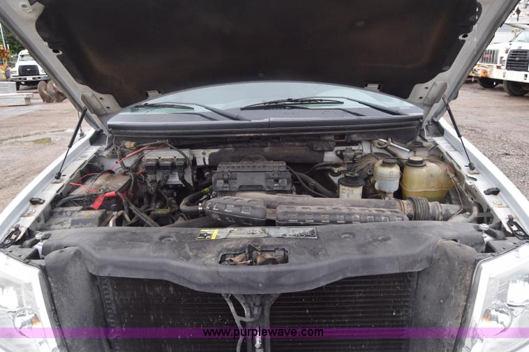 image for item J6586 2004 Ford F150 SuperCab pickup truck