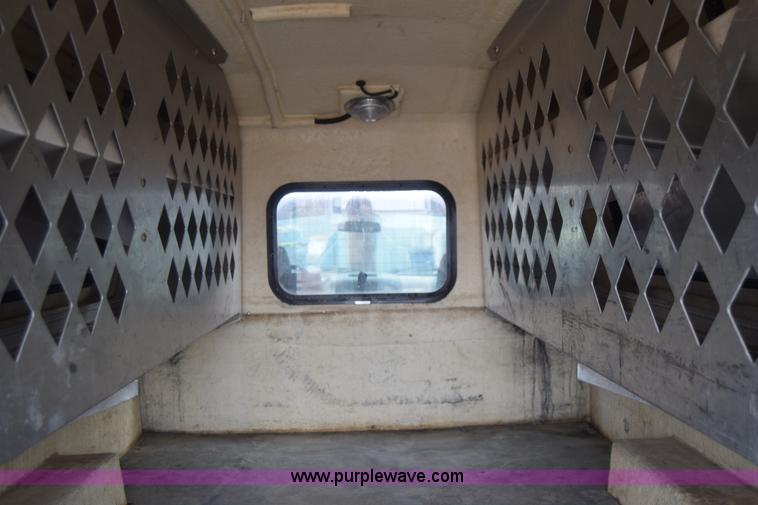 image for item J6586 2004 Ford F150 SuperCab pickup truck