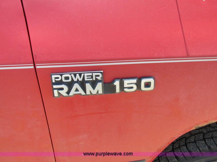 image for item K2148 1993 Dodge Ram 150 pickup truck