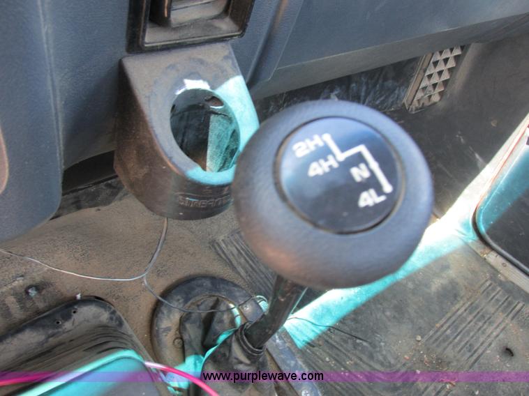 image for item K2148 1993 Dodge Ram 150 pickup truck