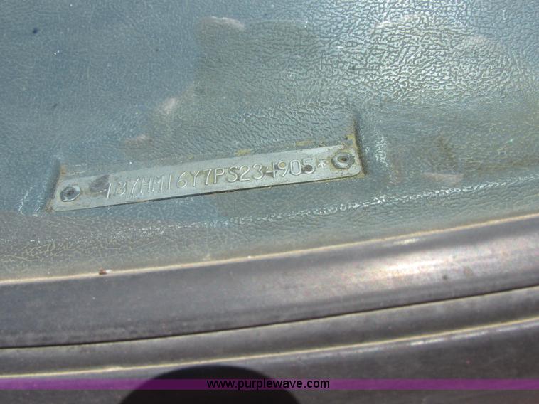 image for item K2148 1993 Dodge Ram 150 pickup truck