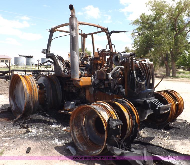 image for item K3925 New Holland T8050 MFWD tractor