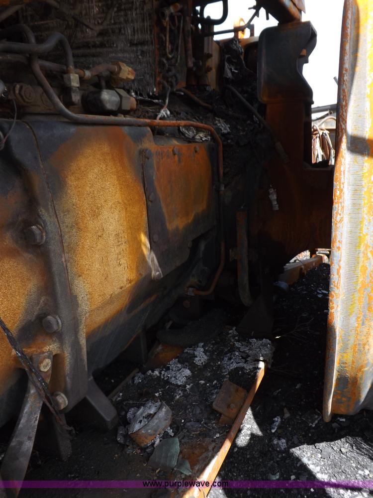 image for item K3925 New Holland T8050 MFWD tractor