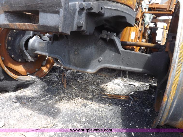 image for item K3925 New Holland T8050 MFWD tractor