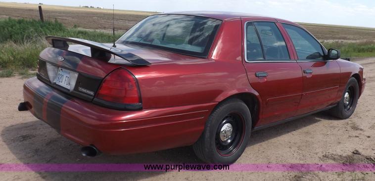 image for item K3975 2001 Ford Crown Victoria Police Interceptor