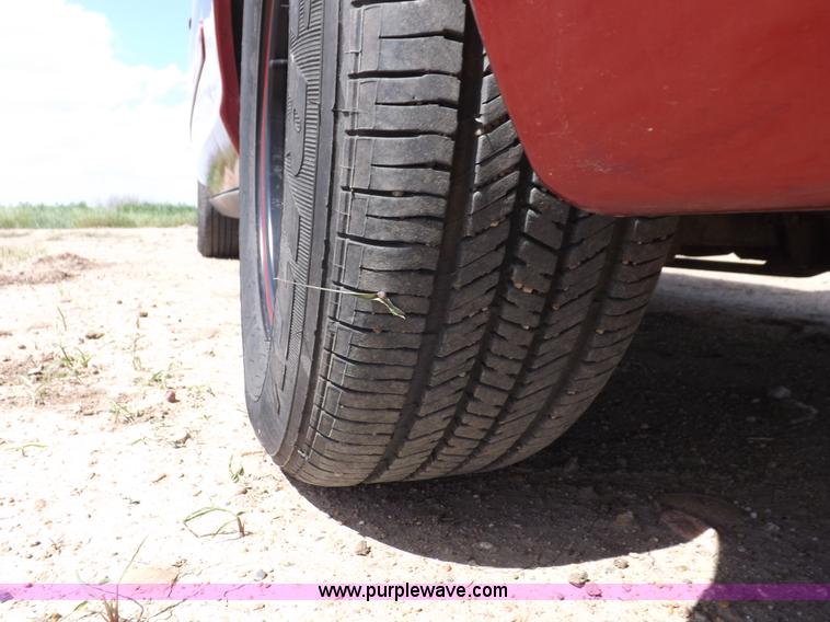 image for item K3975 2001 Ford Crown Victoria Police Interceptor