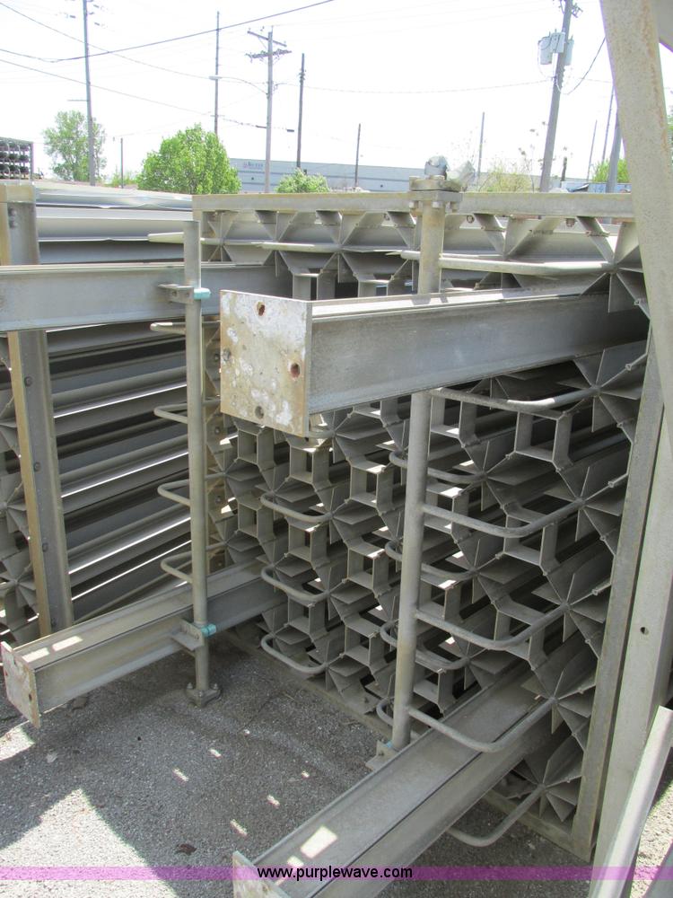 image for item K5024 Cryoquip liquid oxygen vaporizer tower