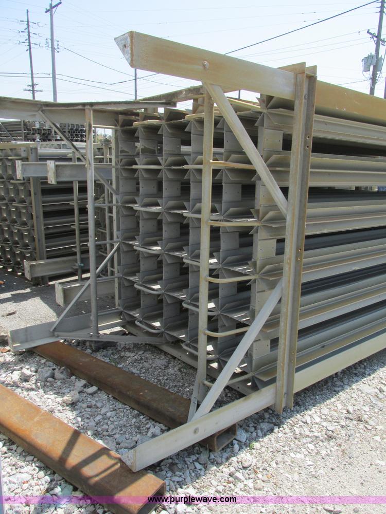 image for item K5025 Cryoquip liquid oxygen vaporizer tower