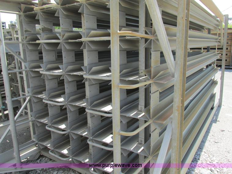 image for item K5025 Cryoquip liquid oxygen vaporizer tower