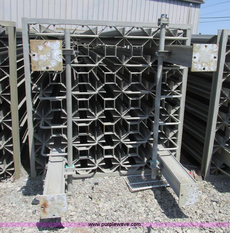 image for item K5030 Cryoquip liquid oxygen vaporizer tower