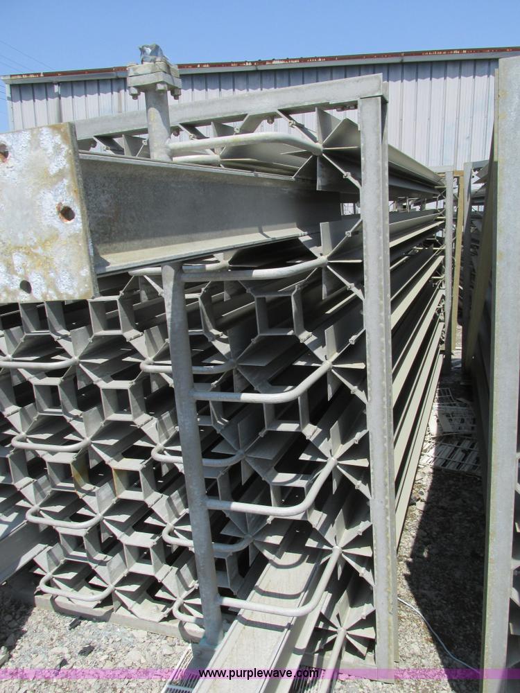 image for item K5030 Cryoquip liquid oxygen vaporizer tower