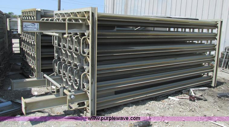 image for item K5032 Cryoquip liquid oxygen vaporizer tower