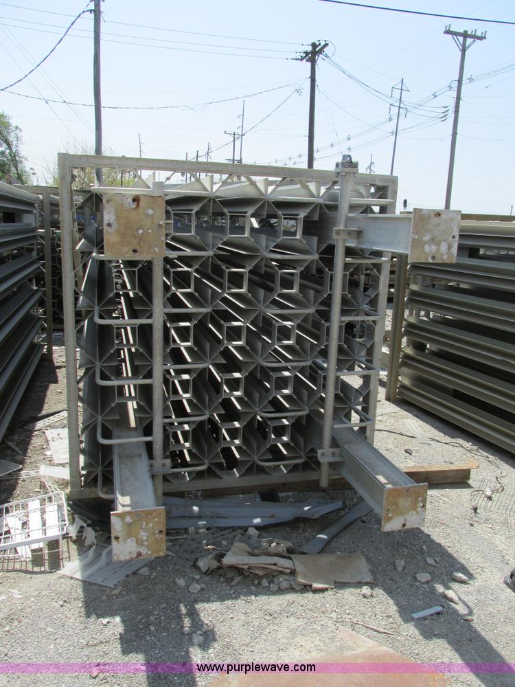 image for item K5033 Cryoquip liquid oxygen vaporizer tower